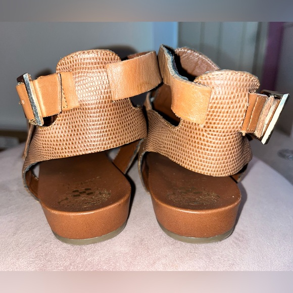 Vince Camuto Women's Brown Leather Sandals - Picture 6 of 9